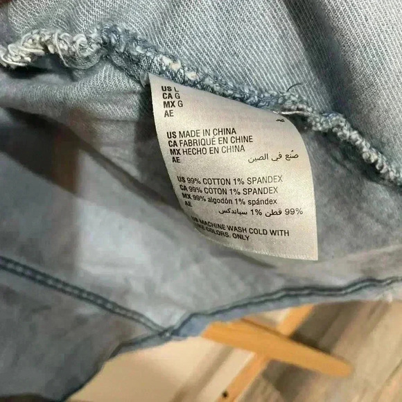 Style & Co Size Large Blue Denim Coat Jacket Women’s Patchwork design 99%cotton - Picture 5 of 9